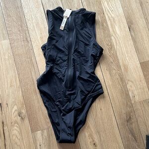 New Skims M zip-up one piece swimsuit (tags still on).